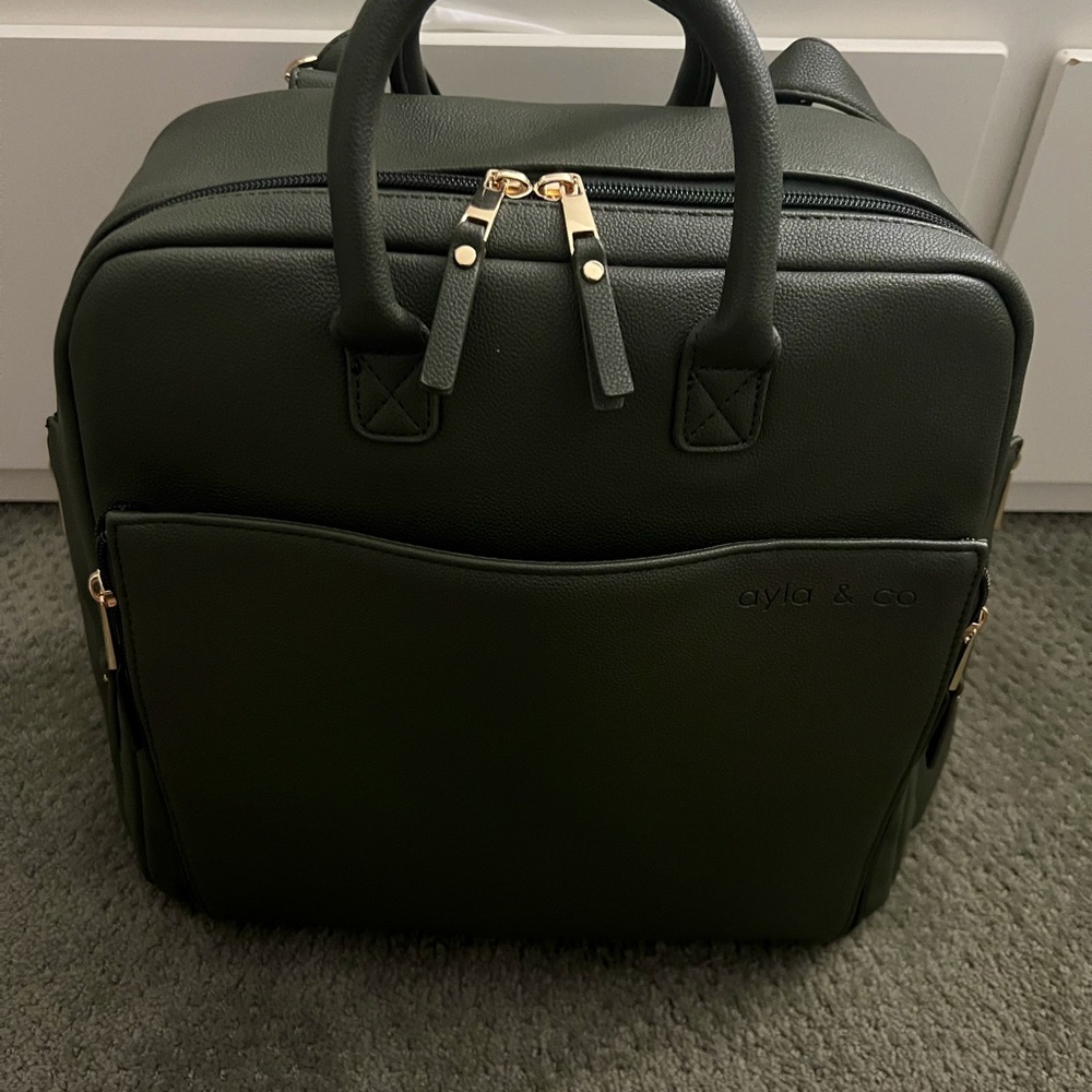 Luxury Diaper Bag (Vegan Leather)